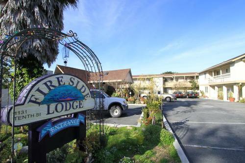 Motel Monterey Fireside Lodge