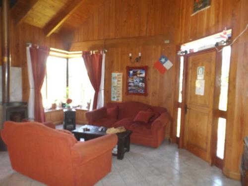 Hostal El Nogal Puc�n