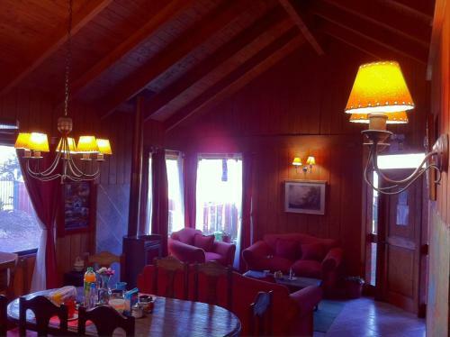 Hostal El Nogal Puc�n