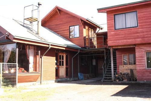 Hostal El Nogal Puc�n