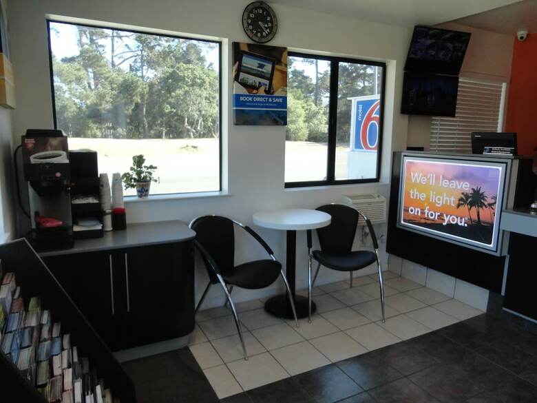 Motel 6 - Downtown Monterey