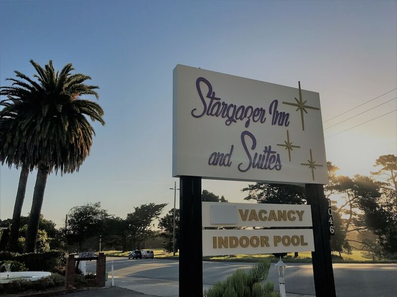 Hotel Stargazer Inn And Suites