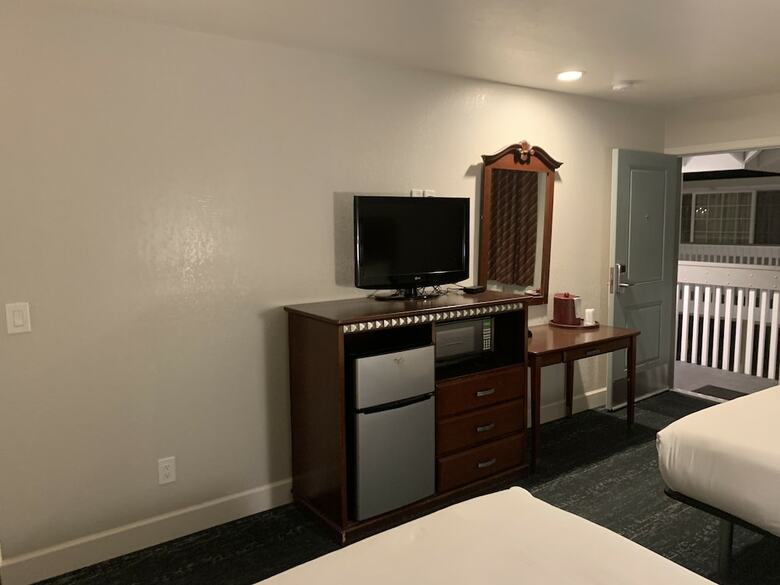 Hotel Stargazer Inn And Suites