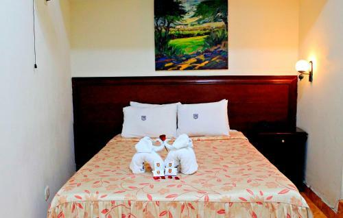 Hostal El Escudero Lodge
