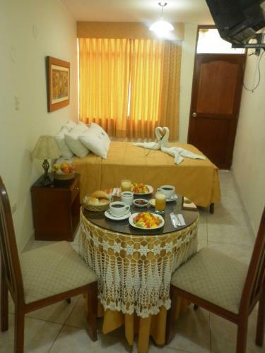 Hostal El Escudero Lodge