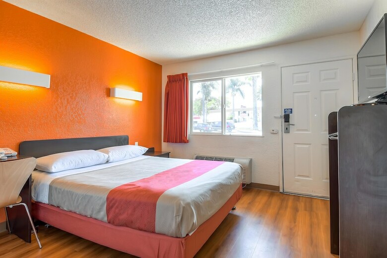 Motel 6 Los Angeles - Long Beach