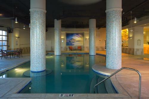Hotel The Shores At Orange Beach