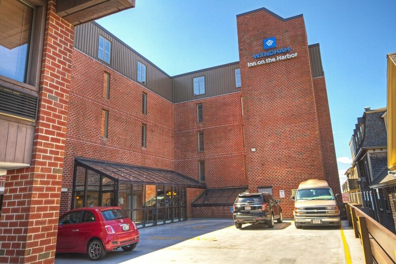 Aparthotel Wyndham Inn On The Harbor