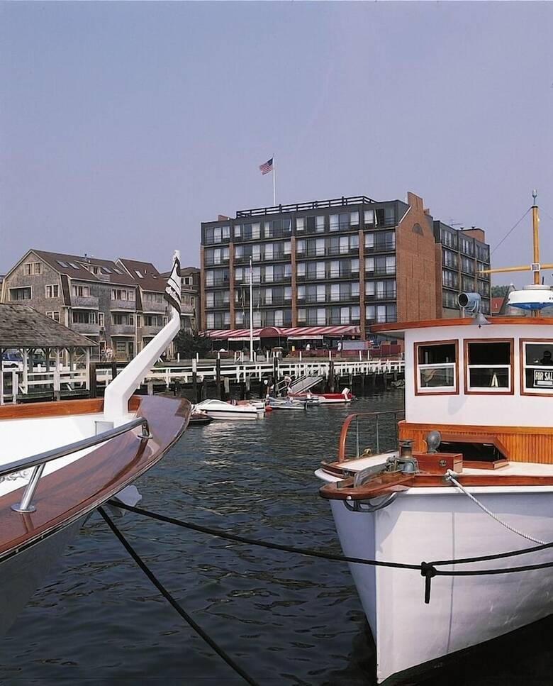Aparthotel Wyndham Inn On The Harbor