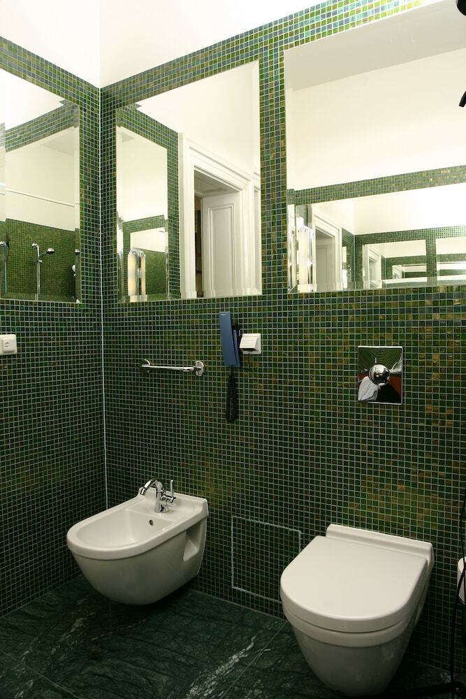 Ventana Hotel Prague
