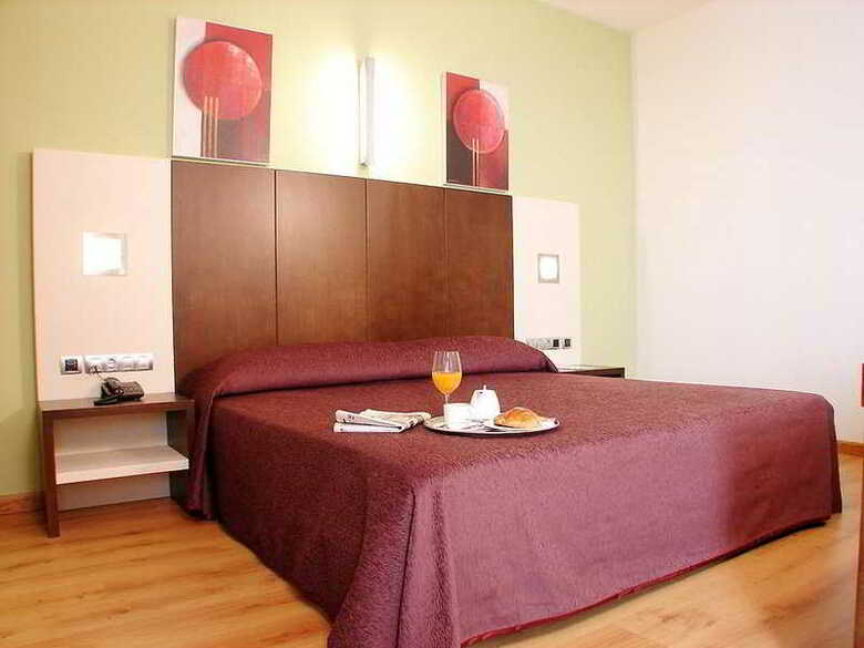 Hotel La Boro�a