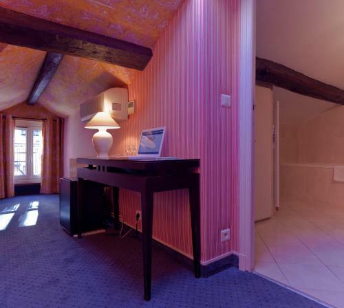 Hotel Beaubourg