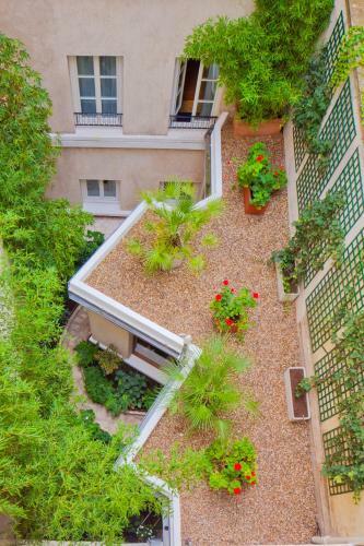 Hotel Beaubourg