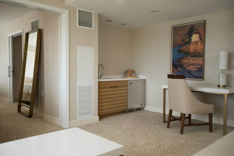 Hotel Newport Marriott
