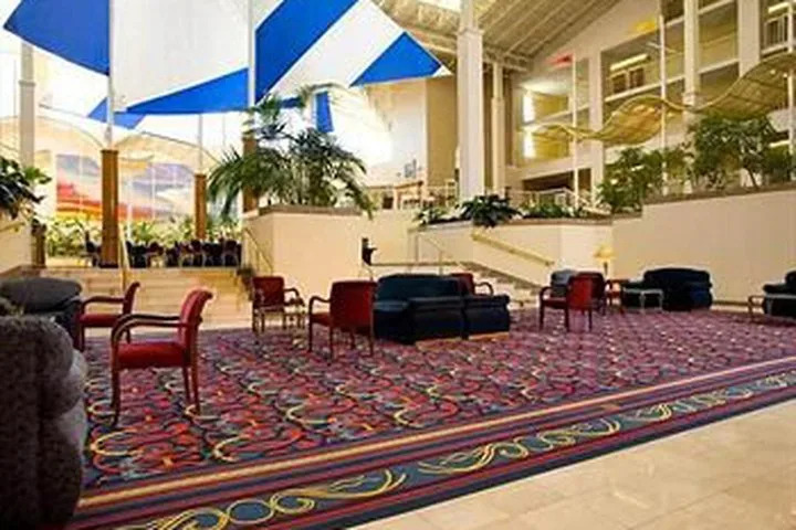Hotel Newport Marriott