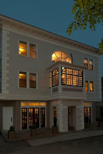 Attwater Hotel
