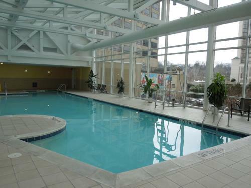 Apartamento Crystal Quarters Corporate Housing At The Concord