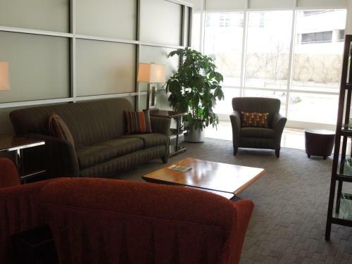 Apartamento Crystal Quarters Corporate Housing At The Concord