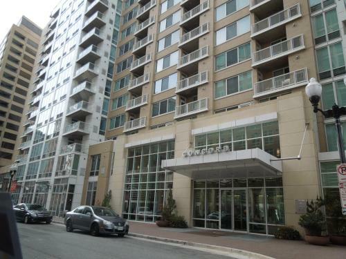 Apartamento Crystal Quarters Corporate Housing At The Concord