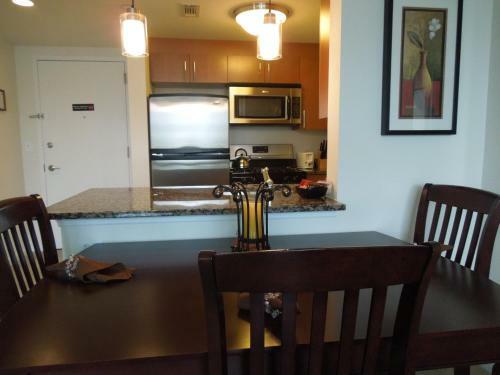 Apartamento Crystal Quarters Corporate Housing At The Concord