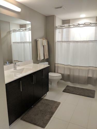 Apartamento Crystal Quarters Corporate Housing At The Concord