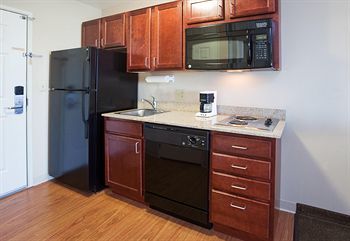 Hotel Candlewood Suites Fitchburg