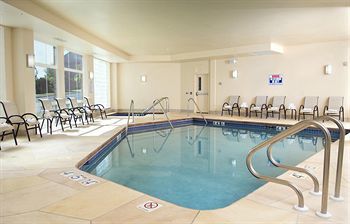 Hotel Candlewood Suites Fitchburg