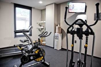 Hotel City Express Plus Satelite