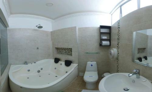 Hotel Verano Plaza