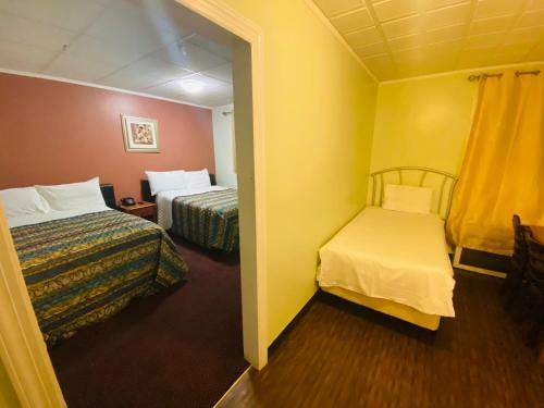 Motel Haiban Inn Hotel