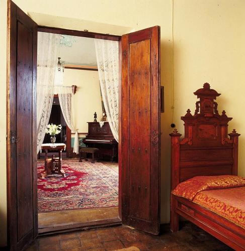 Hotel Parador-museo Santa Maria