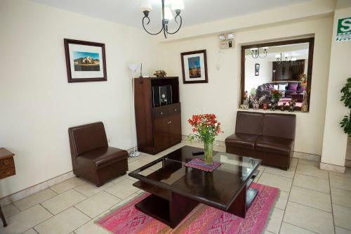 Posada Yucay Plaza Inn
