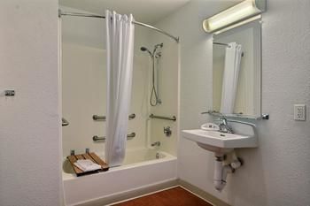 Motel 6 Seattle South