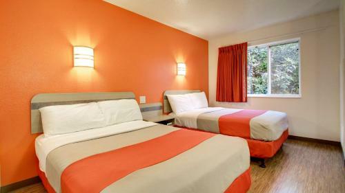 Motel 6 Springfield Illinois