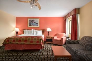 Hotel Baymont Inn And Suites Springfield