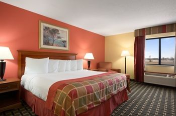 Hotel Baymont Inn And Suites Springfield