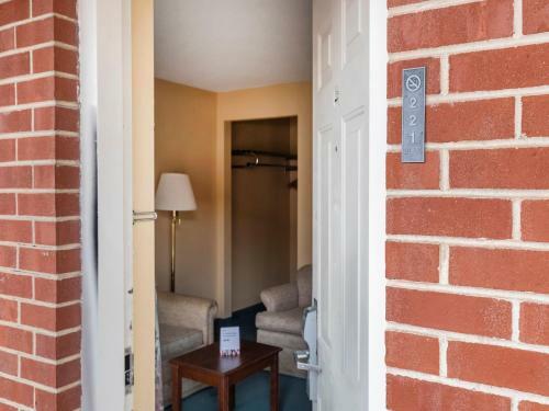 Hotel Mansion View Inn & Suites