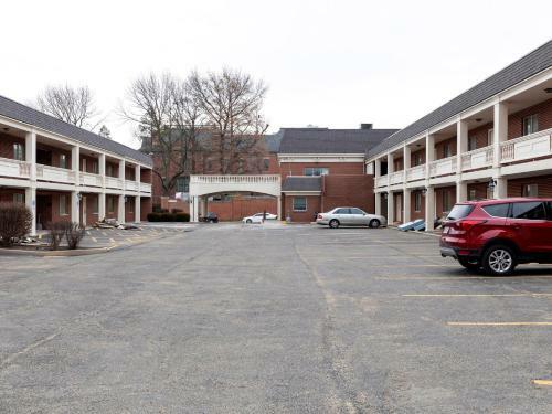 Hotel Mansion View Inn & Suites
