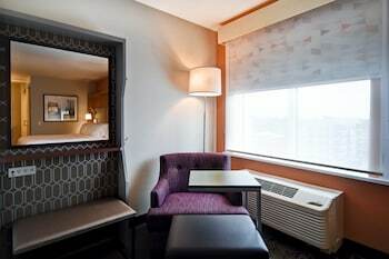 The Hotel Lancaster