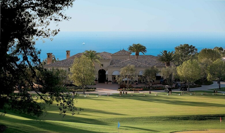 Hotel Resort At Pelican Hill