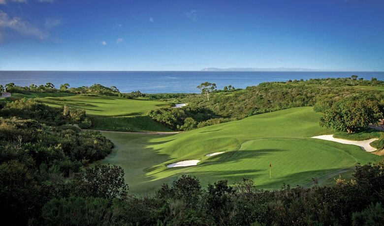 Hotel Resort At Pelican Hill