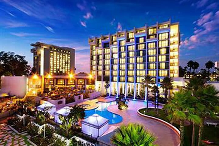 Newport Beach Marriott Hotel & Spa