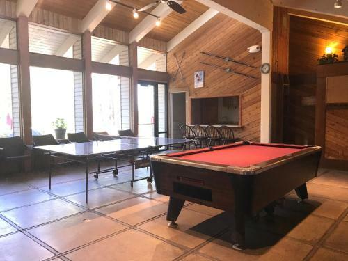 233 Clubhouse Circle