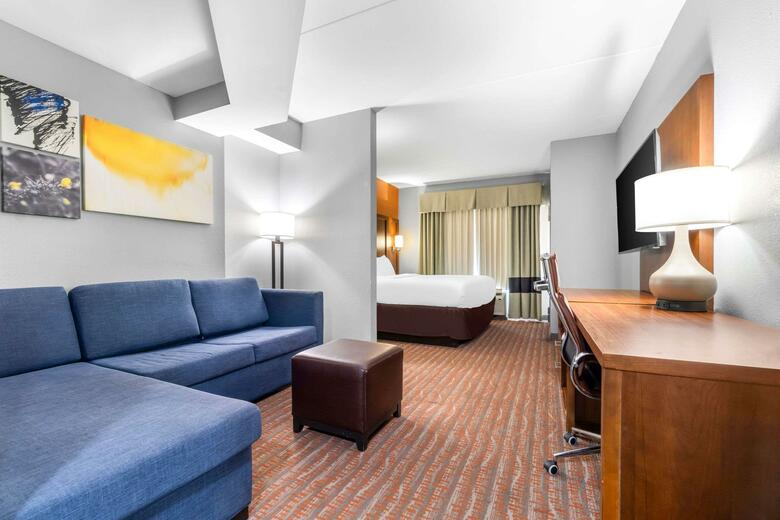 Hotel Comfort Suites Jackson