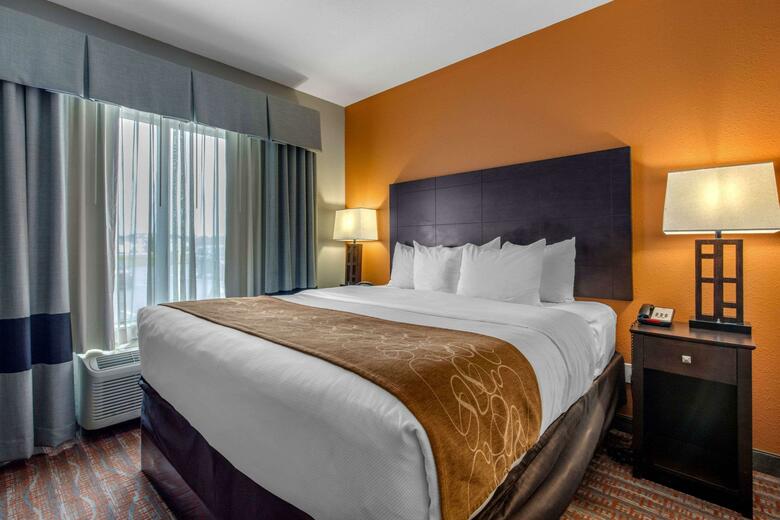Hotel Comfort Suites Jackson