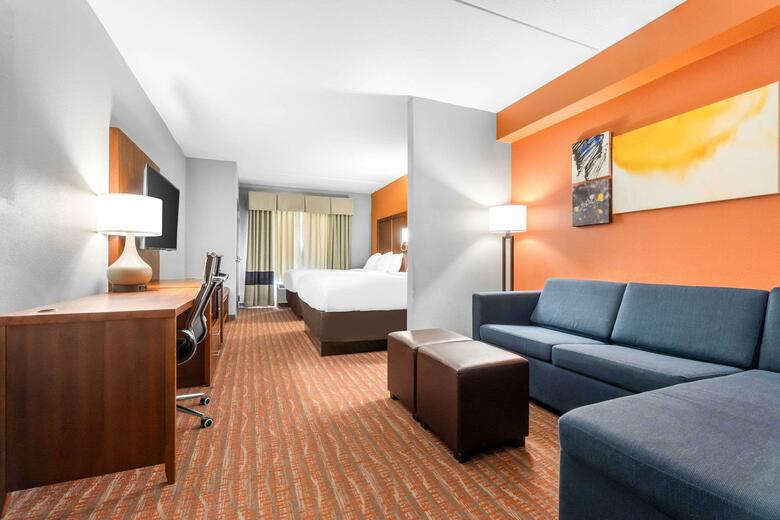 Hotel Comfort Suites Jackson