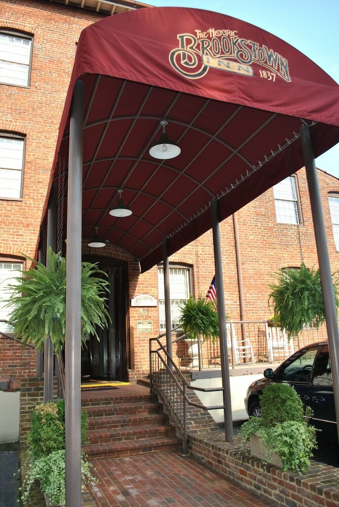 Hotel The Historic Brookstown Inn