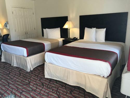 Motel High Five Inn