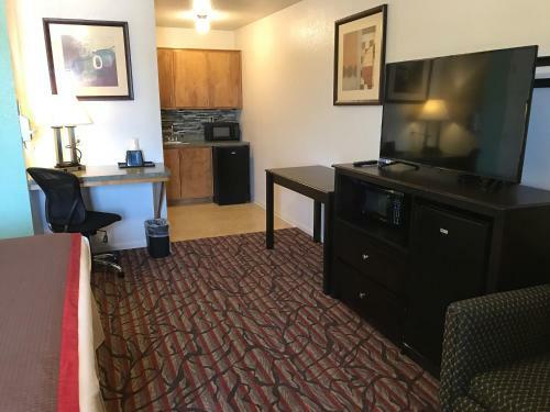 Motel High Five Inn