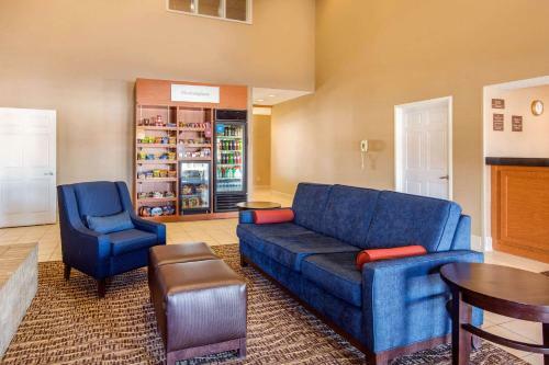 Hotel Comfort Suites Normal
